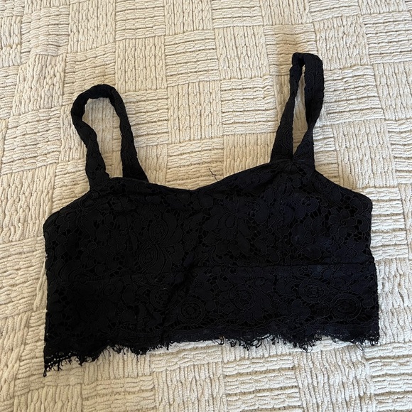 Black lace skirt and crop set from dynamite - Picture 3 of 6